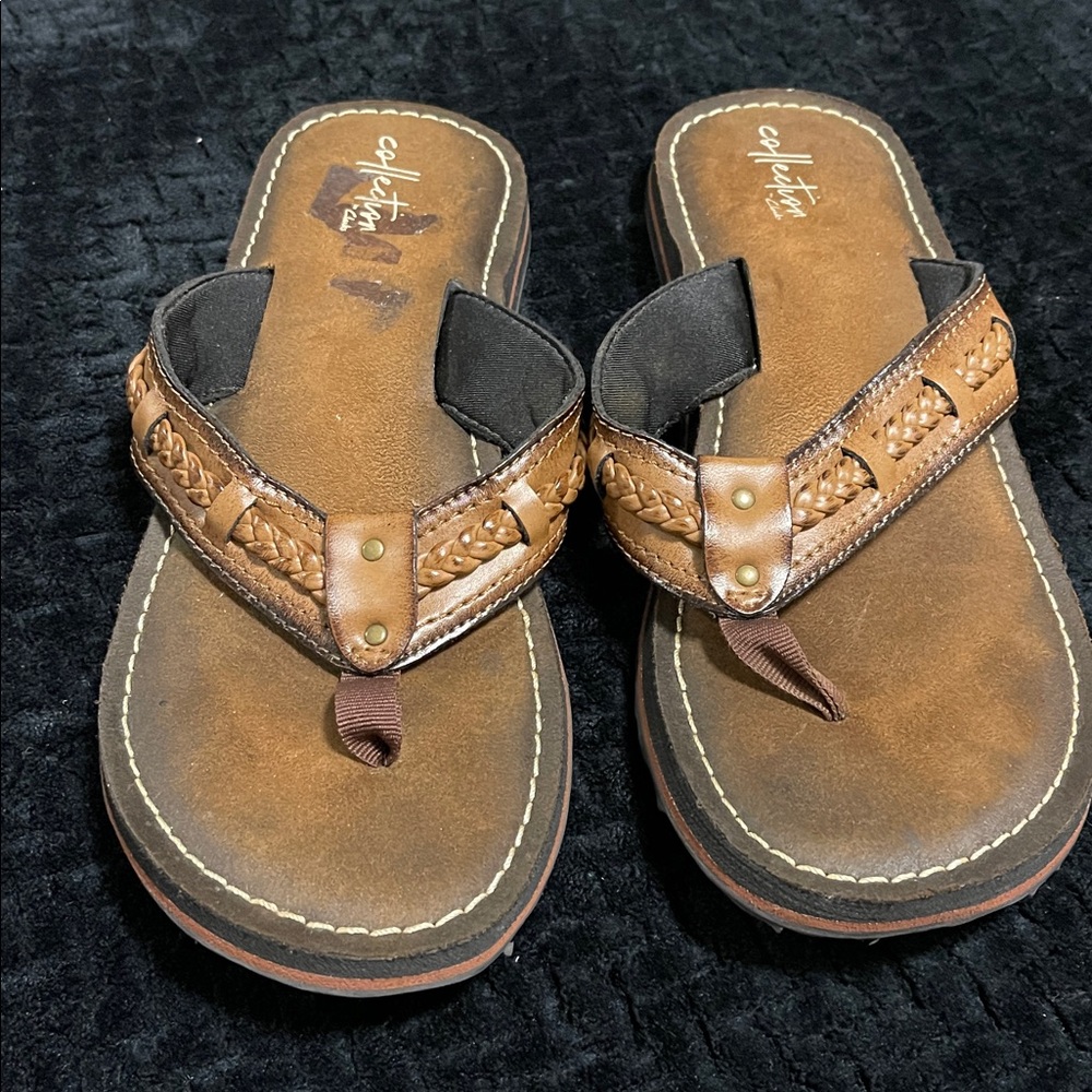 Sandals women’s  fit smith Tan Flip-Flops size 8